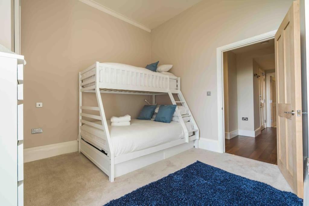 Beautiful Beach Side Apartment Torquay Exterior foto